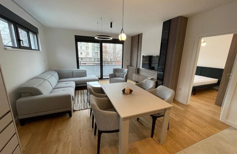Miete einer stilvollen 2-Zimmer-Wohnung, 50 m², Vračar, Belgrad, Serbien